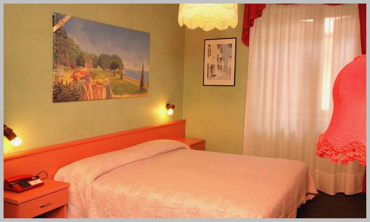 Hotel Benaco Sirmione Luaran gambar